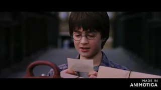 Harry Potter kommt zum ersten mal zum Hogwarts Express