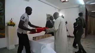 Cérémonie de remise du sabre d'Elhadj Omar Tall