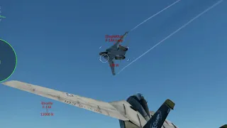 "I'm gonna hit the brakes, he'll fly right by" | WarThunder