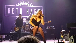 Beth Hart - Caught Out In The Rain Live@Notodden2017