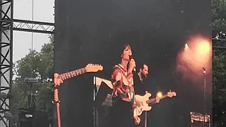 Clara Luciani vielles charrues 2019. La grenade