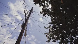 South Dallas residents help each other through power outages after Tuesday's storms