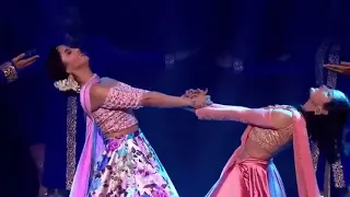 Yukti Kapoor Dance Performance in Award Function