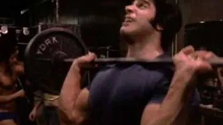 Lou Ferrigno shoulder press - pumping iron segment