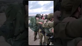 IDF soldiers singing Lecha Dodi