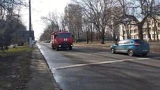 Ukrainian fire truck KamAZ-43253 Engine 601 responding to call