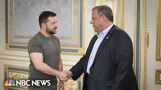Chris Christie meets with Zelenskyy in Ukraine