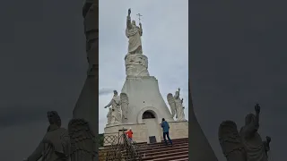 Ессентуки. Скульптура Христа Воскресшего. Храмовый комплекс Петра и Павла.