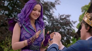 Descendants 3 - Ben Proposes To Mal | Clip #3