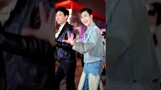 九尾 霆公子 夢想舞團Cute Boy Dance帥哥跳舞Young Fashion新型廣場舞 Square Dance