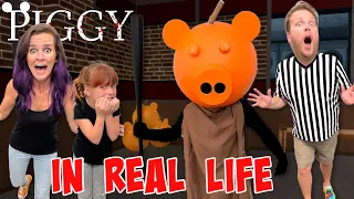 Roblox PIGGY In Real Life HAUNTED HOUSE! New PUMPIGGY Skin