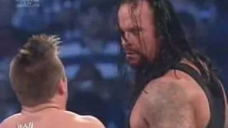 Undertaker clears the ring. 1/26/07 SD!