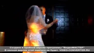 Невеста поет на свадьбе песню Ани Лорак