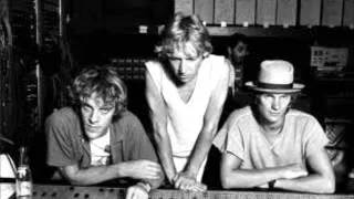 The Police - Message In A Bottle [LIVE '79]