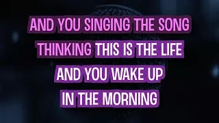 This Is The Life (Karaoke) - Amy MacDonald