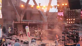 Mayday Parade - Somebody That I used To Know (Live at Red Rocks)