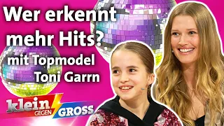 Erkennt Melissa mehr POP-SONGS als Topmodel Toni Garrn? | Klein gegen Groß