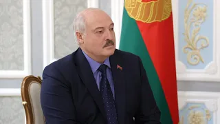 Лукашенко призвал по-дружески поделиться яйцами с Россией