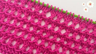 EASY KNITTING STITCH FOR SCARF COLLARS