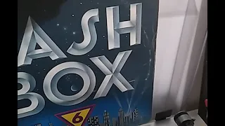 Curiosidades do Mundo do Vinil. Destacando:Cash Box Volume 6 na @12inchesbrasil. Você sabia?