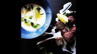 How to make the tastiest Keftedes (Cypriot Meatballs)