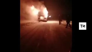 На трассе под Бугульмой полностью сгорел автобус