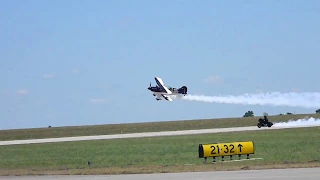 Pitts S-2B Vs Harley Davidson at Wings Over Paris 2017