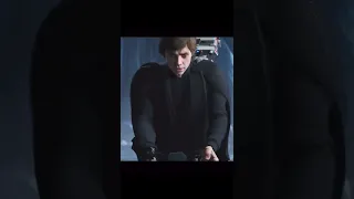 Luke Skywalker Makes a SaberStaff