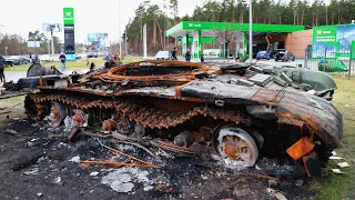 Дорога на Бородянку. Разрушенные города и сёла. Помощь пострадавшим от войны людям. Полное видео