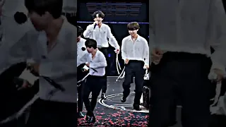 jimin v and jhope dance euphoria song ❤🤗 jungkook smile so cute🥺💙#jk#jimin #v#jhope#rm #suga#jin#bts