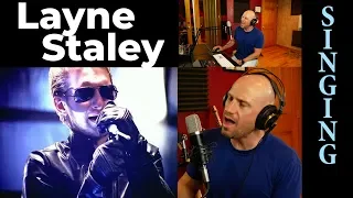 The Singing Style of Layne Staley (Relaxed Aggression, A Study in Contrasts) NOT a REACTION!