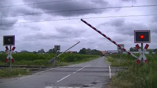Spoorwegovergang Hamm (D) // Railroad crossing // Bahnübergang