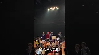 181214[MAMA2018]BTS Group Hug after winning ARTIST OF THE YEAR 2018 DAESANGMAMA Hong Kong