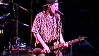 The offspring - Kick him when he's down Live in San Francisco 1994