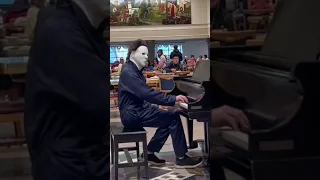 Micheal Myers plays piano