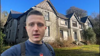 HUGE abandoned Lakeview mansion in Ireland - everything left behind (taxidermied animals)