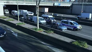 'Freedom convoy' forces police to block Paris ring road | AFP