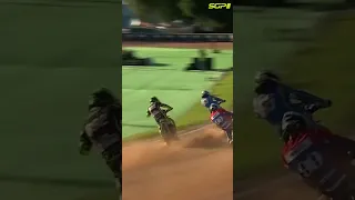 What a move from Leon Madsen 😍  | FIM Speedway Grand Prix