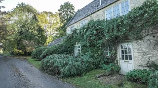 A Bright & Early Morning Walk in a Cotswold Village