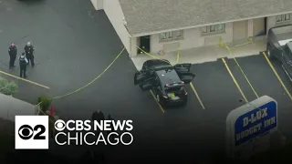 Murder investigation under way at suburban Chicago motel