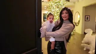 Kylie & Stormi making us feel poor for 2 minutes