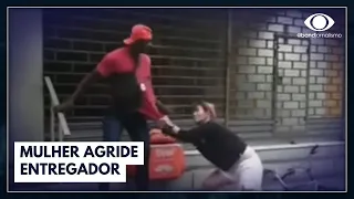 Mulher agride entregadores no Rio | Jornal da Noite