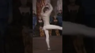 Nureyev & Fonteyn pirouettes in SWAN LAKE - ACT 3, Tchaikovsky #shorts #short #ballet #balletdancer