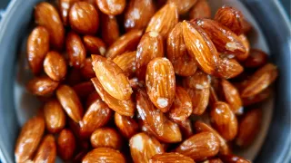 How to make honey roasted nuts | Air Fryer Recipe | Honey Roasted Almonds