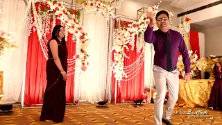 A very funny couple dance at a wedding. #coupledance