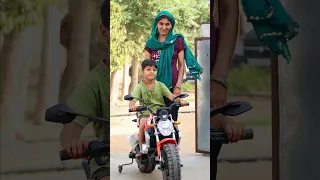 mother and daughter or motorcycle 🏍 love you maa #shorts #viral #maa #funny