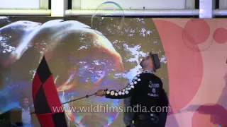 Samsam Bubbleman performs his magical bubble tricks in Delhi