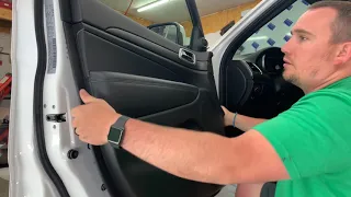 How to remove: 2020 Jeep Grand Cherokee front door panel