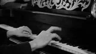 Go West (1940) - Chico Marx at the piano