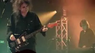 The Cure - The Holy Hour (Reflections - Live in Sydney 2011) HD